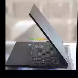 HP Gaming Omen i7 6-core 12 way 10th gen processor FHD screen in Ethiopia